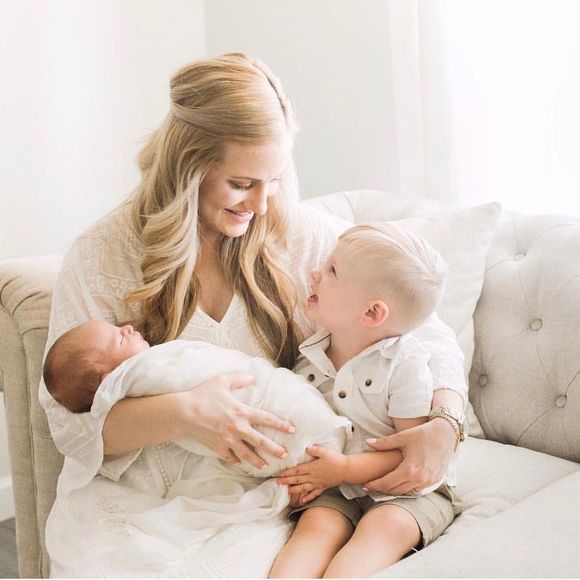 Meet your Posher, Jordana - Picture 1 of 1